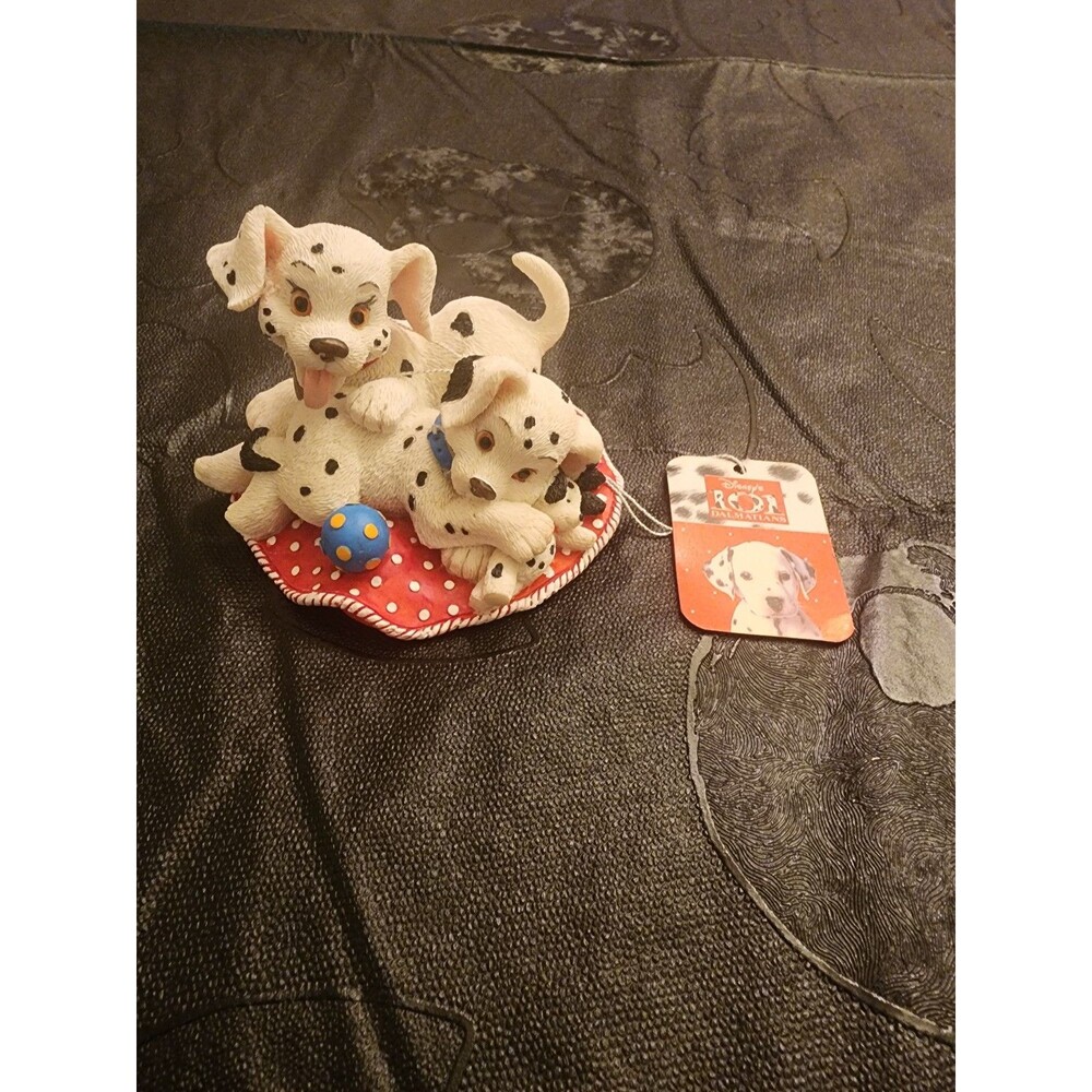 Enesco 101 dalmatians figurine
